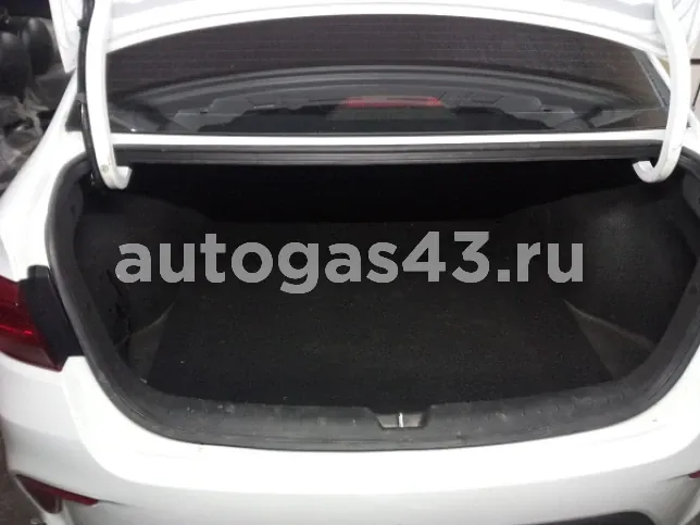 Kia Rio IV 1.6 123 л.с. MT Luxe (07.2017 - н.в.) фото